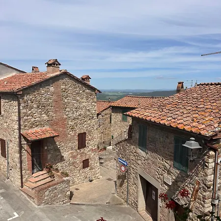 Apartament Casa Emilia Pari